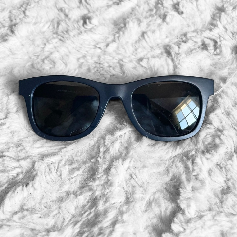 NWT JANIE AND JACK Connor Baby Boy Navy Blue Tinted Sunglasses One Size